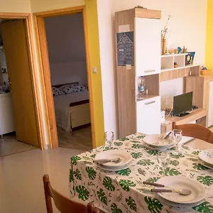 Elza Apartman